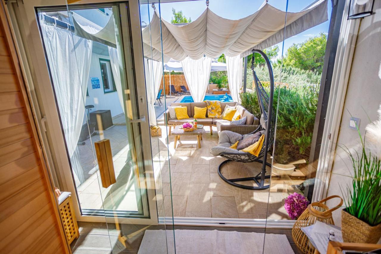 Nono Jure , Private Pool & Sauna Milna  Exterior foto